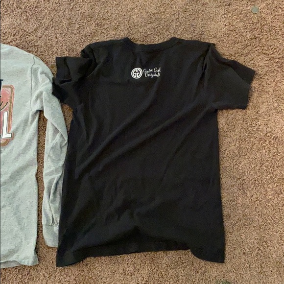 Two shirts - Picture 6 of 6